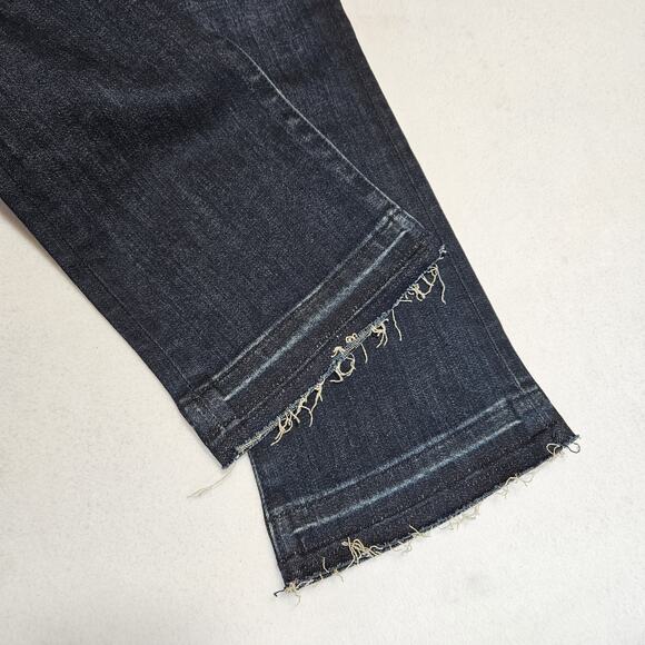 Veronica Beard Women 24 Carly 11" Kick Flare Jean Dark Wash Blue Modern Designer - Picture 6 of 16